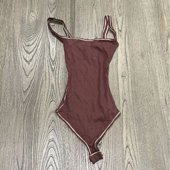 NWT Skims Ribbed Stretch Cotton Bodysuit Chocolate Size XXS - Picture 1 of 5